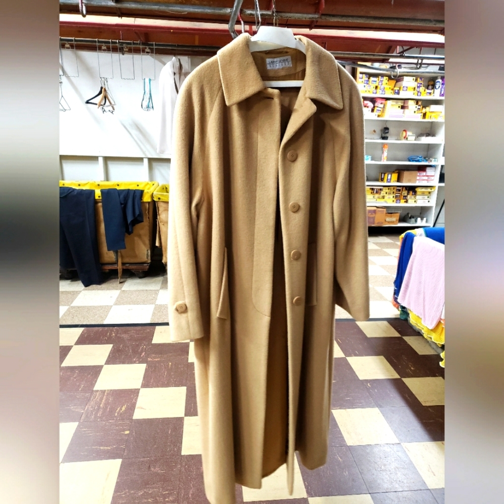 Long women's coat